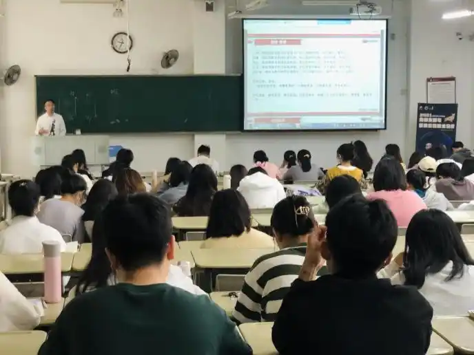 期货模拟比赛_海峡两岸大学生职业技能大赛 金融投资模拟交易大赛 福建省教育厅
